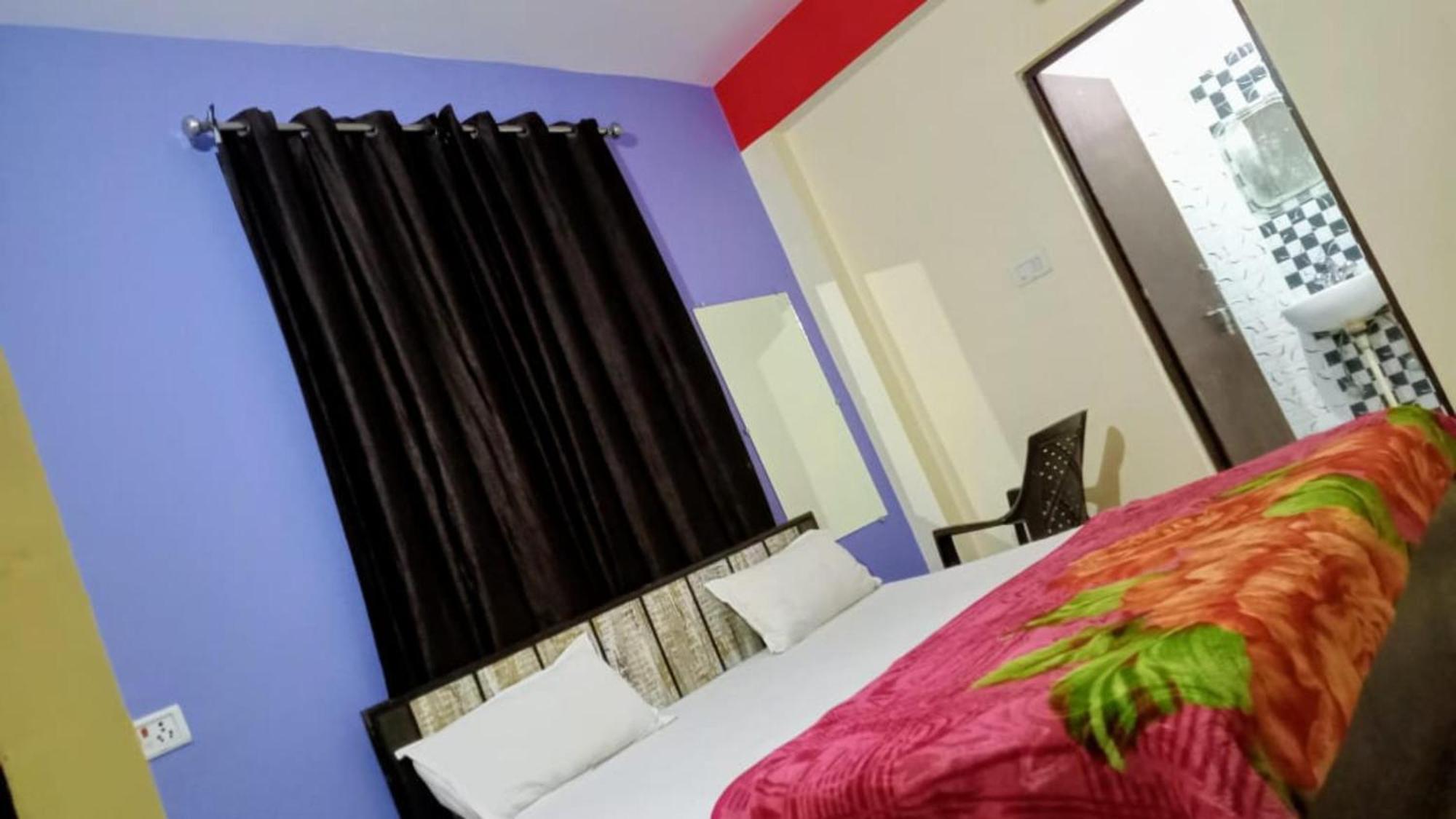 Goroomgo The Shivay Guest House Inn Varanasi Bagian luar foto
